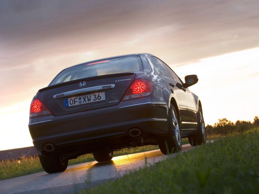  Honda Legend 2004 года  (фото 61 из 68)